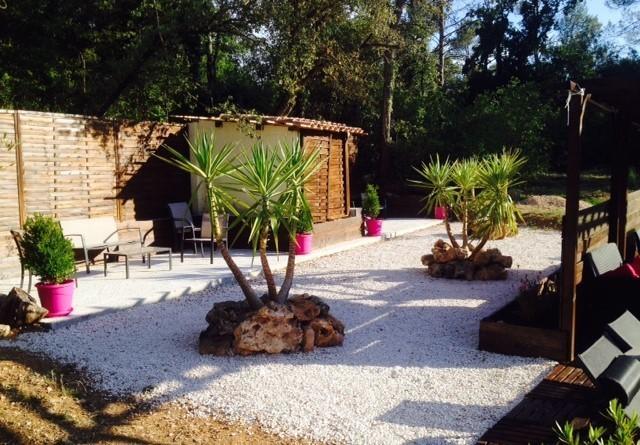 La Bastide De L'Issole Apartment Besse-sur-Issole Cameră foto